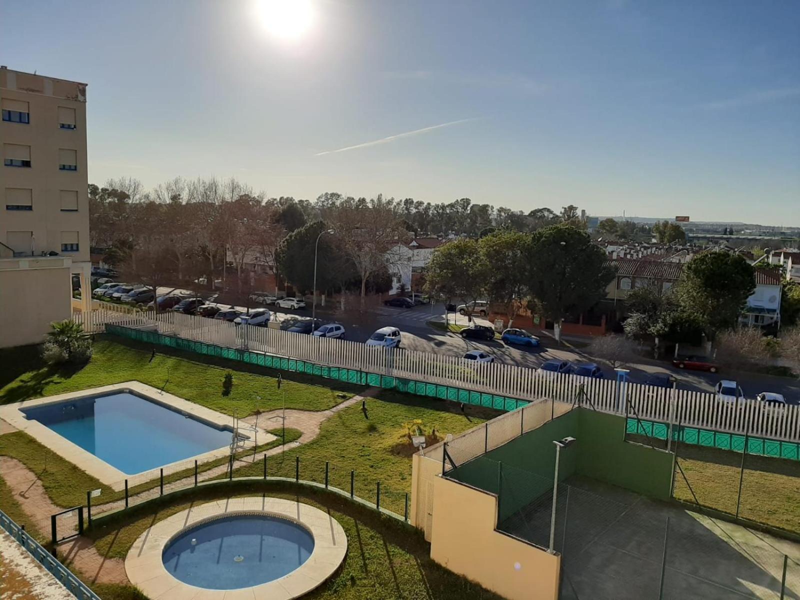 Fibes Lux Sevilla Este. Zewnętrze zdjęcie